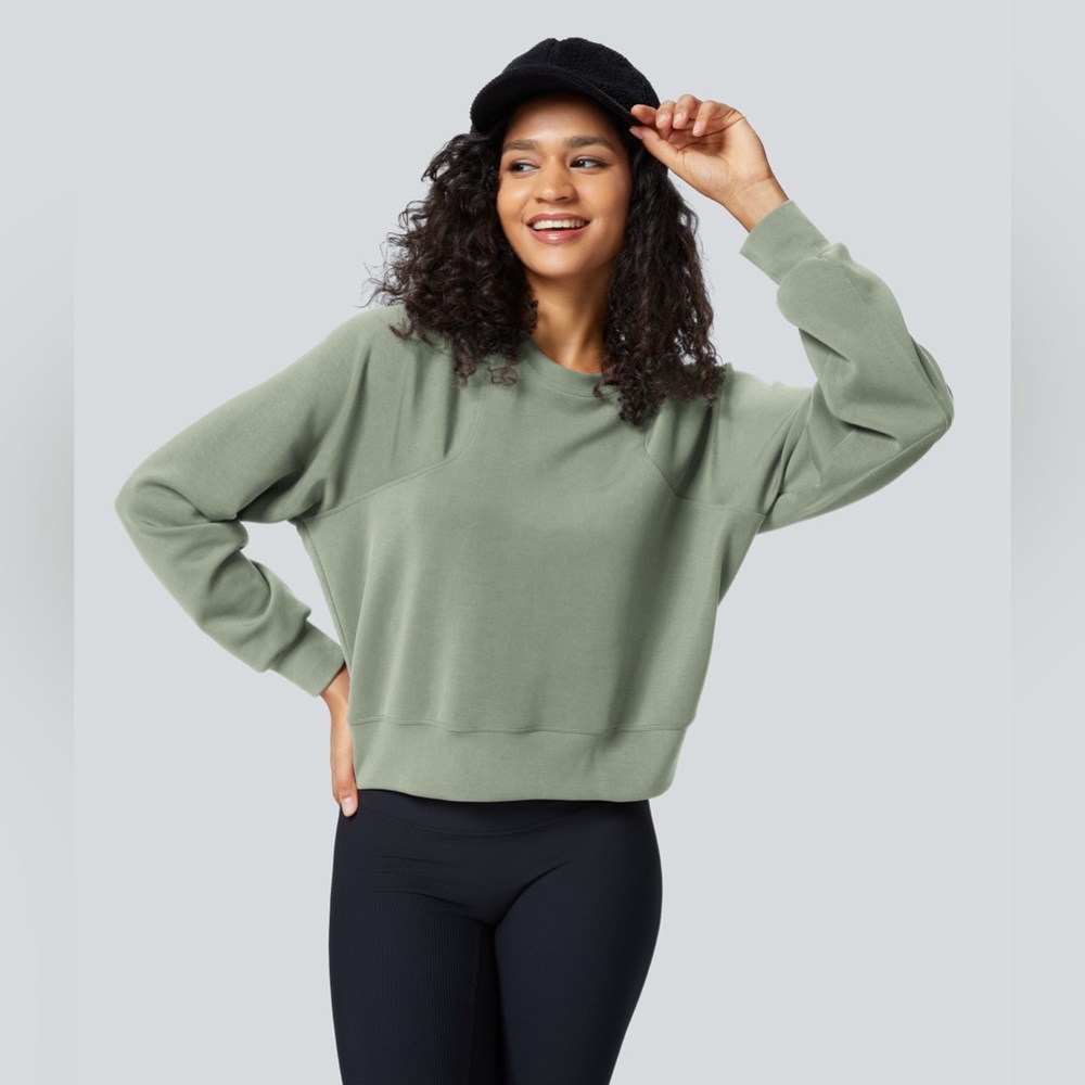 Lululemon Softstreme Perfectly Oversized
Cropped Crew, Crater Blue, Size 2, NWOT
